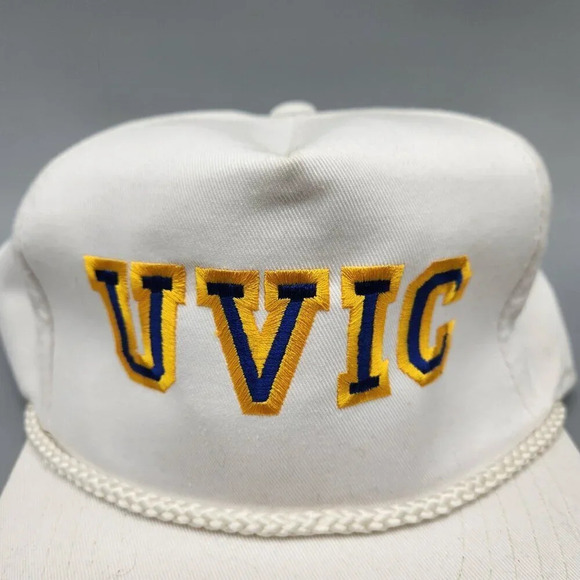 UVIC University of Victoria Vintage Hat Varsity Lettering - Picture 2 of 10